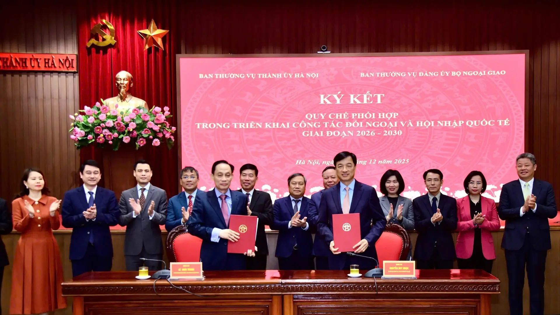 Ngoại giao đồng hành để nâng tầm vị thế Thủ đô